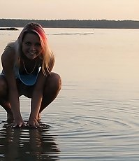 Only the best amateur downblousing pics here